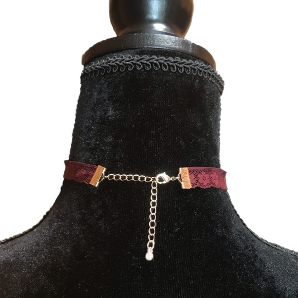 Maroon Lace Flower Choker Necklace - Picture 2 of 10
